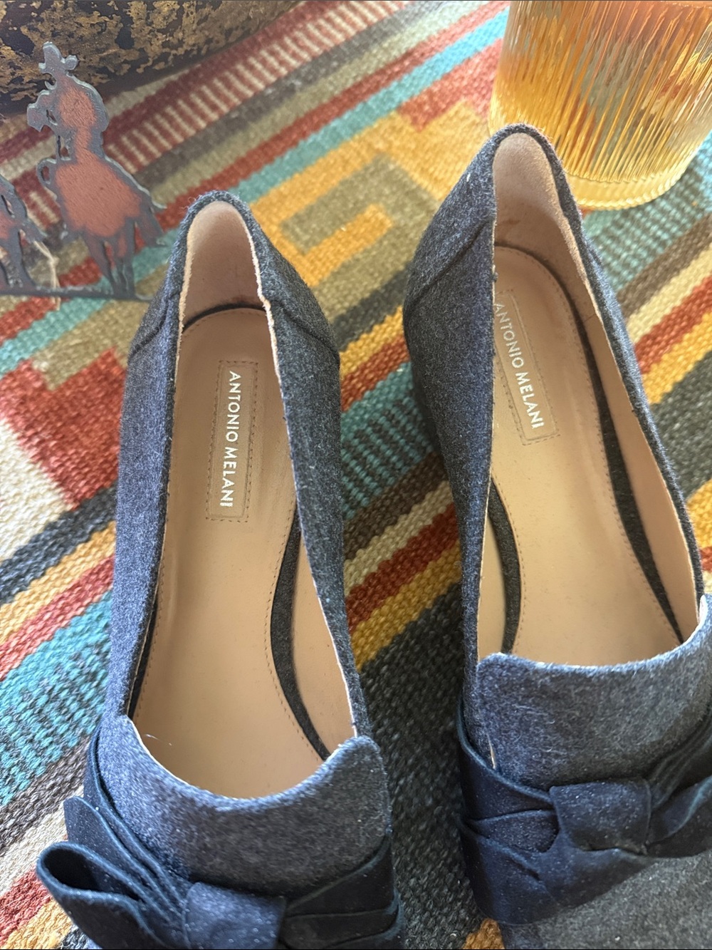 Gray Bow-Accent Women's Heels - Picture 2 of 6